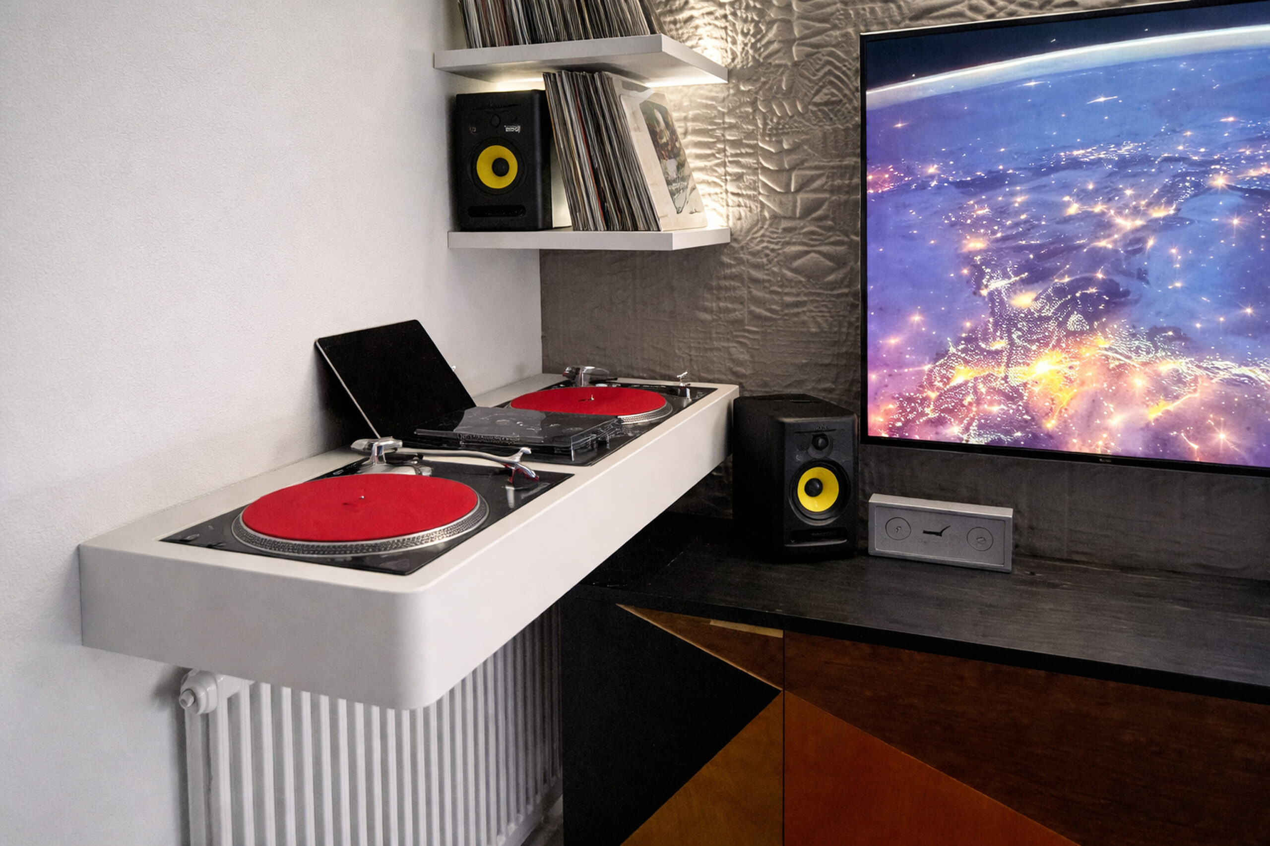 Floating Flush Fit DJ Desk 01